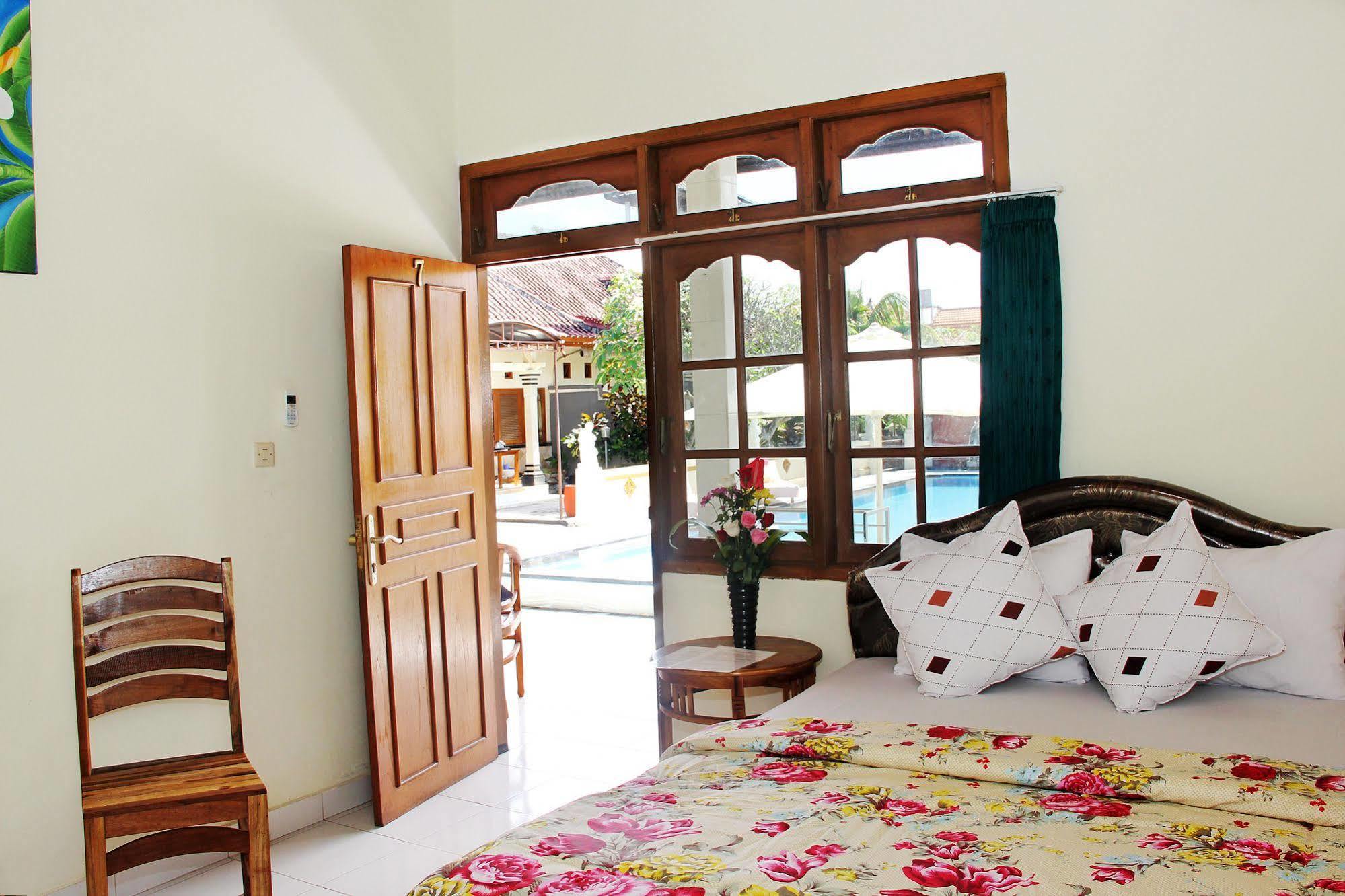 Wisma tamu Warung Coco Kuta (Bali)