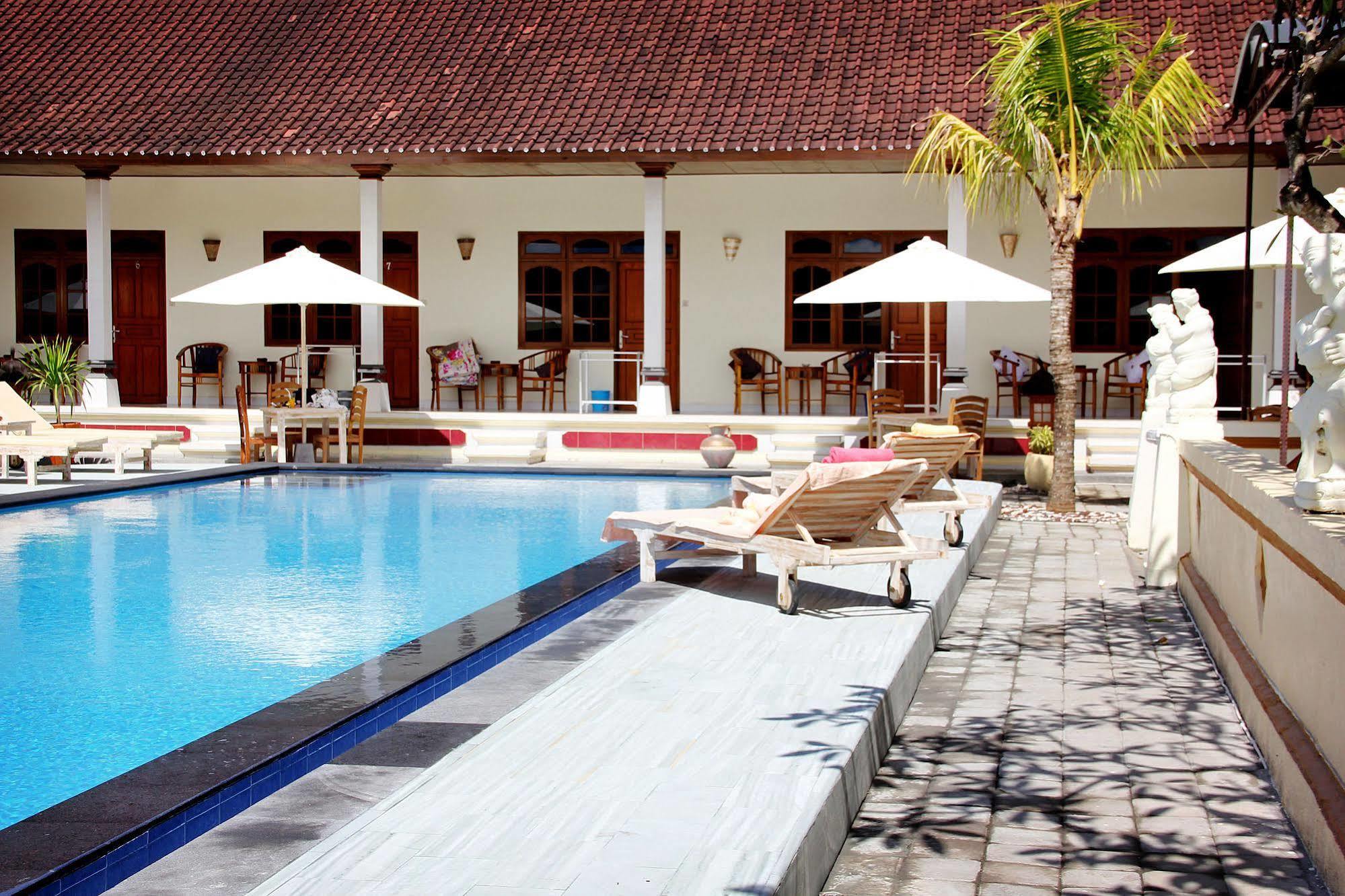 Wisma tamu Warung Coco Kuta (Bali)